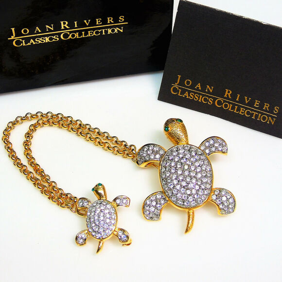 Joan Rivers TURTLE + BABY TURTLE PAVE CRYSTAL PINS Brooch Gold Plate Rhinestones - Picture 6 of 8